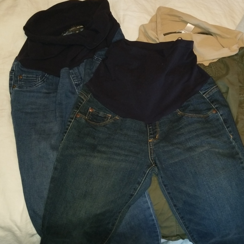 Petite Maternity Jeans and crop pants